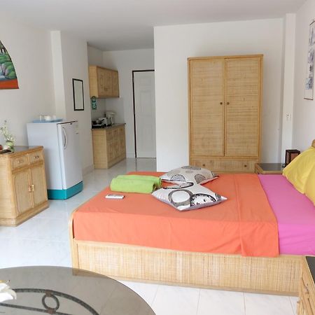 View Talay 1B Serviced Apartments Pattaya Exterior photo
