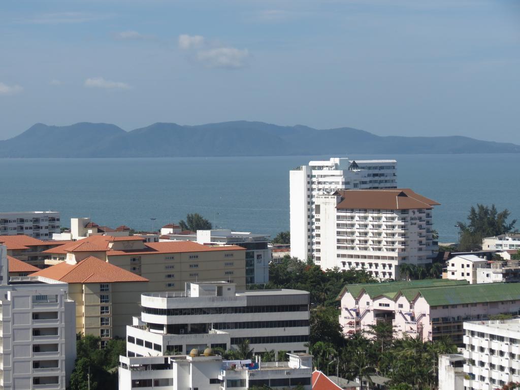 View Talay 1B Serviced Apartments Pattaya Room photo