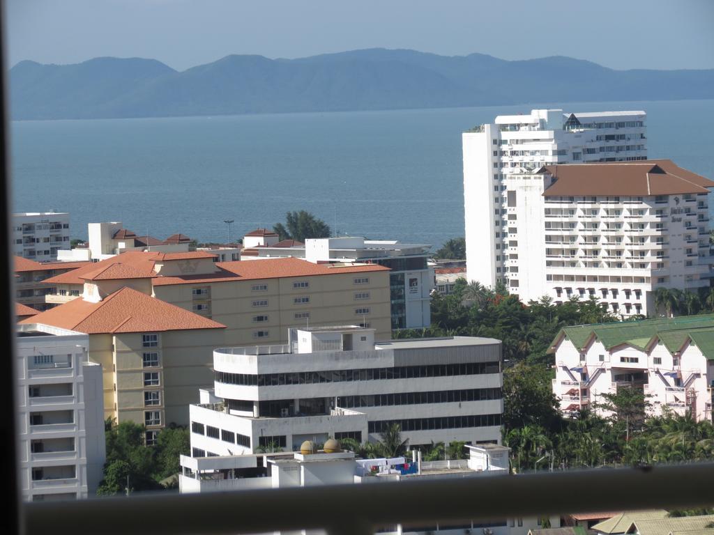 View Talay 1B Serviced Apartments Pattaya Room photo