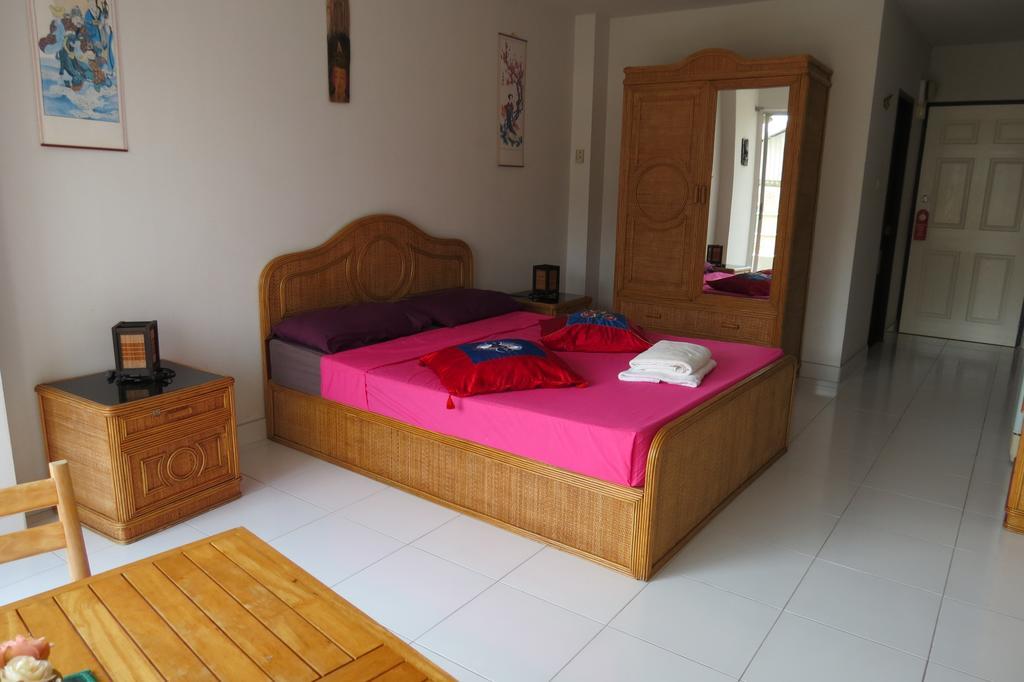 View Talay 1B Serviced Apartments Pattaya Room photo