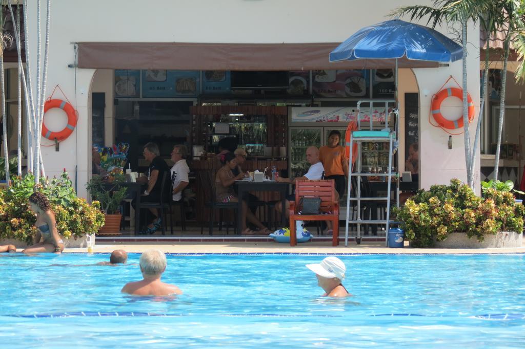 View Talay 1B Serviced Apartments Pattaya Room photo